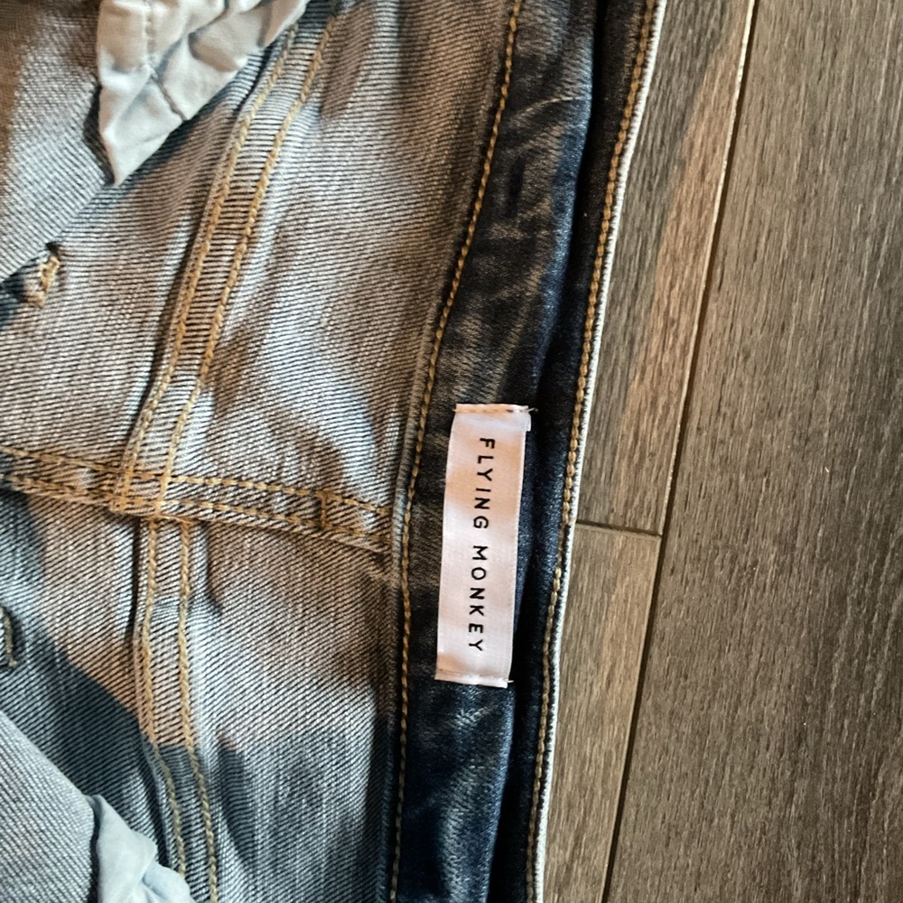 EUC-Flying Money distressed high rise jeans